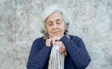 Somnolența excesivă la vârstnici – un posibil semn al demenței